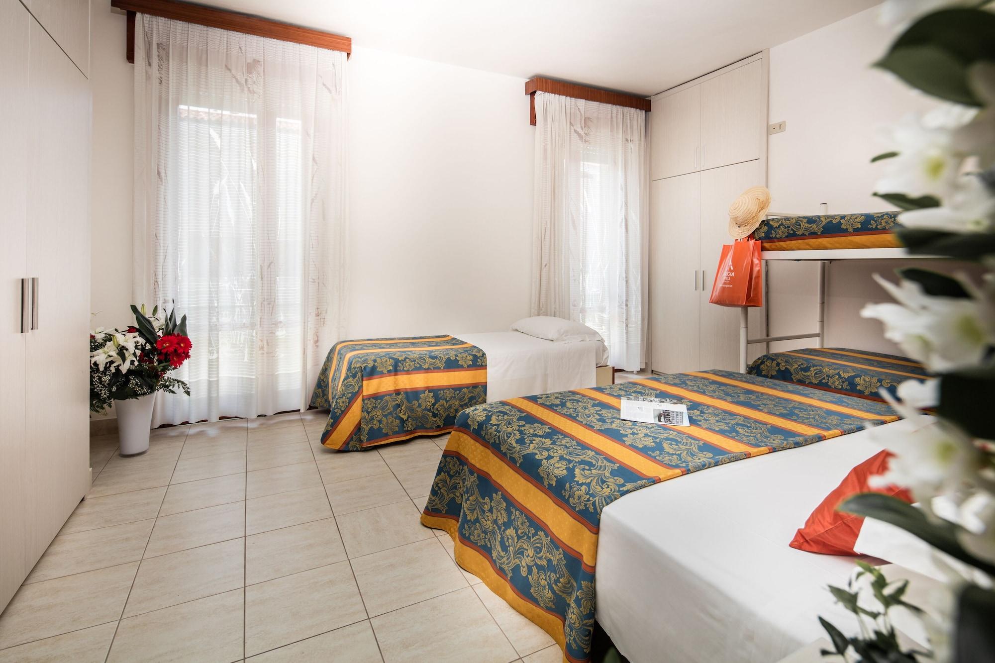 לידו די ג'סולו Hotel Bettina מראה חיצוני תמונה
