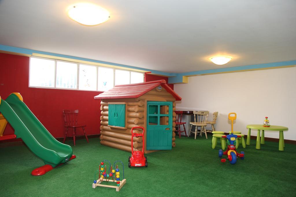 לידו די ג'סולו Hotel Bettina מראה חיצוני תמונה